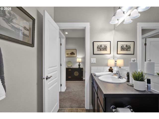 2507 SAN PEDRO Ave Nw, Albany, OR 97321
