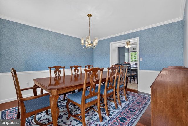 1022 CHELMSFORD DR, Mechanicsburg, PA 17050
