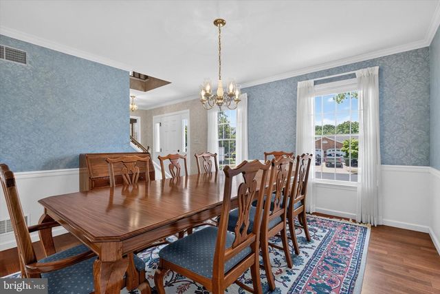 1022 CHELMSFORD DR, Mechanicsburg, PA 17050