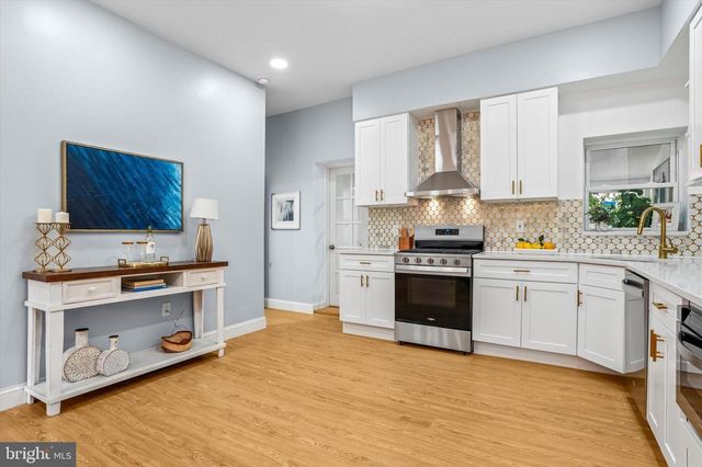 3516 SUNNYSIDE AVE, Philadelphia, PA 19129