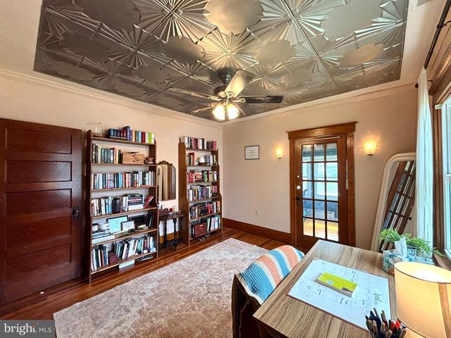 81 N RAILROAD AVE, Pedricktown, NJ 08067