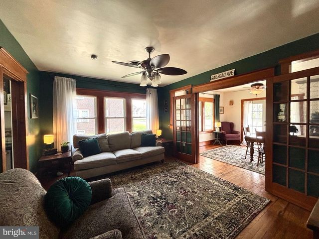 81 N RAILROAD AVE, Pedricktown, NJ 08067