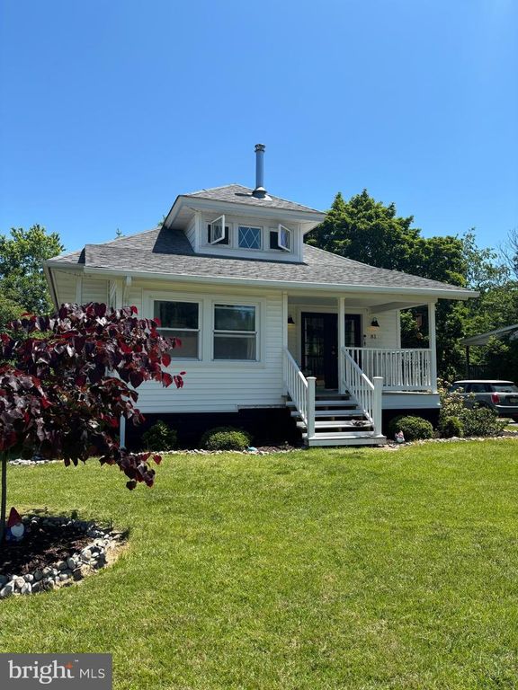 81 N RAILROAD AVE, Pedricktown, NJ 08067