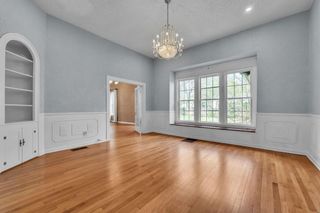 300 Mills ST, Smithville, TX 78957