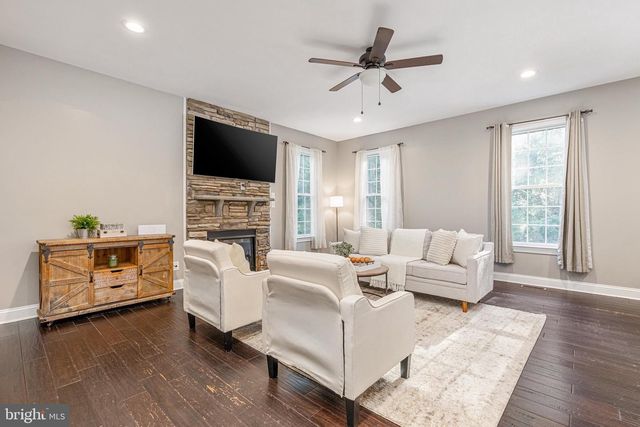 9047 SETTLE SCHOOL RD, Rixeyville, VA 22737