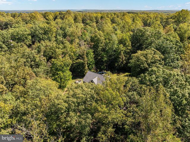 9047 SETTLE SCHOOL RD, Rixeyville, VA 22737