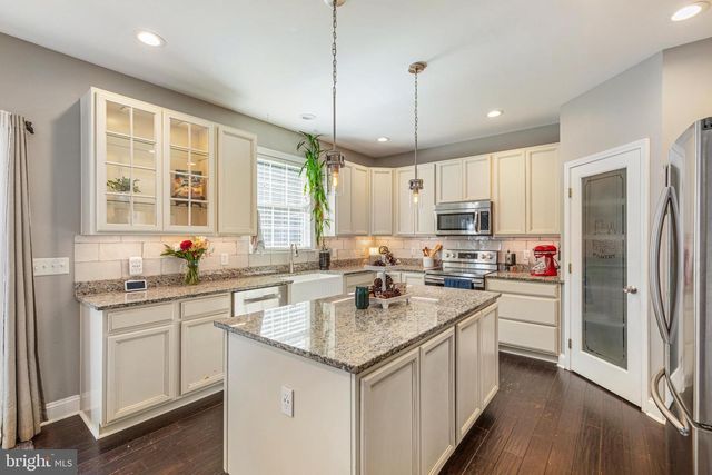 9047 SETTLE SCHOOL RD, Rixeyville, VA 22737