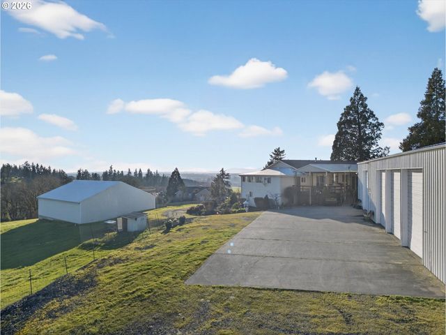 10685 OAK Dr Se, Salem, OR 97306