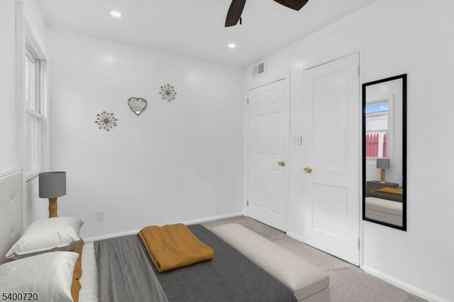 130 S 17Th Ave, Manville Boro, NJ 08835