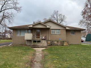 305 W 35th Avenue, Griffith, IN 46319