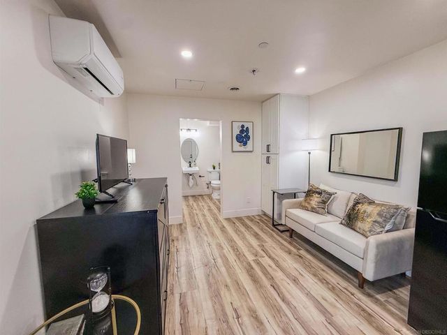 2519 Columbia Street, San Diego, CA 92103