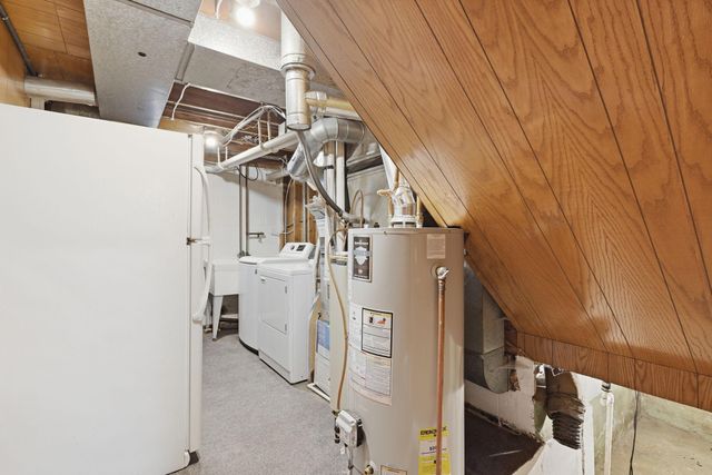 5221 Sumter Avenue N, New Hope, MN 55428