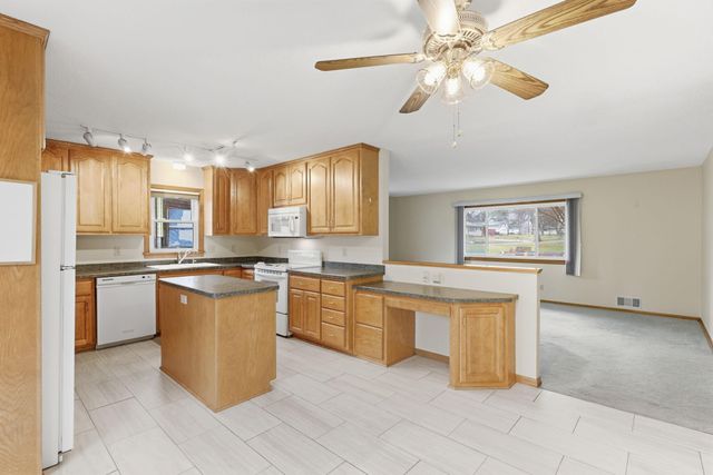 5221 Sumter Avenue N, New Hope, MN 55428