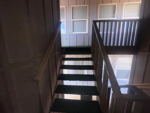 100 Pecos Place, Plainview, TX 79072