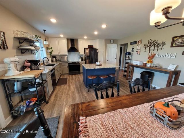 798 FORD Rd, Ghent, KY 41045