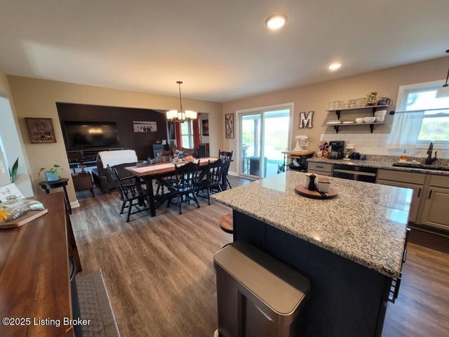 798 FORD Rd, Ghent, KY 41045