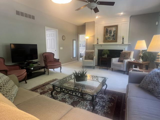 8250 Hummingbird Drive, Ypsilanti Twp, MI 48197