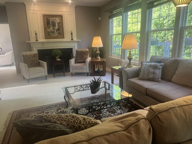 8250 Hummingbird Drive, Ypsilanti Twp, MI 48197