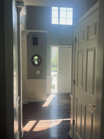 8250 Hummingbird Drive, Ypsilanti Twp, MI 48197
