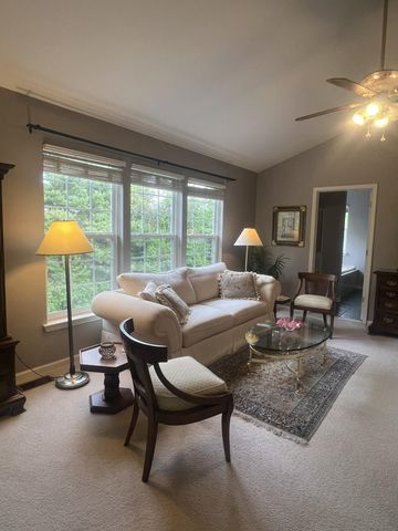 8250 Hummingbird Drive, Ypsilanti Twp, MI 48197