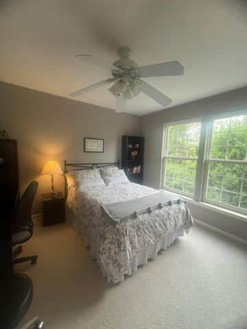 8250 Hummingbird Drive, Ypsilanti Twp, MI 48197