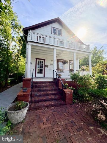 909 N IVY ST, Arlington, VA 22201
