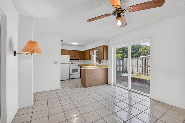 1601 NW 5th Street, Boca Raton, FL 33486