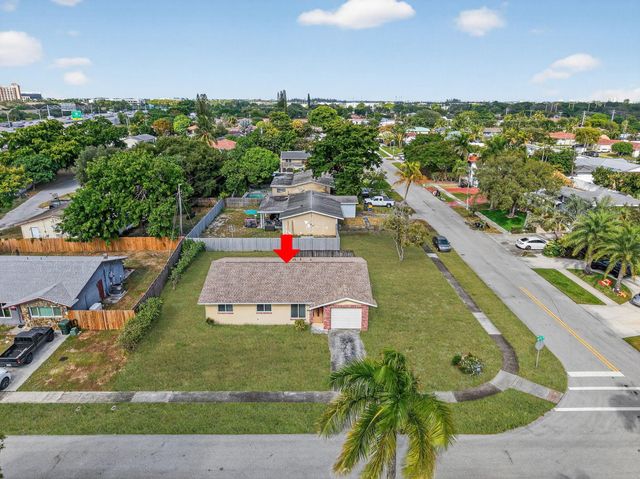 1601 NW 5th Street, Boca Raton, FL 33486