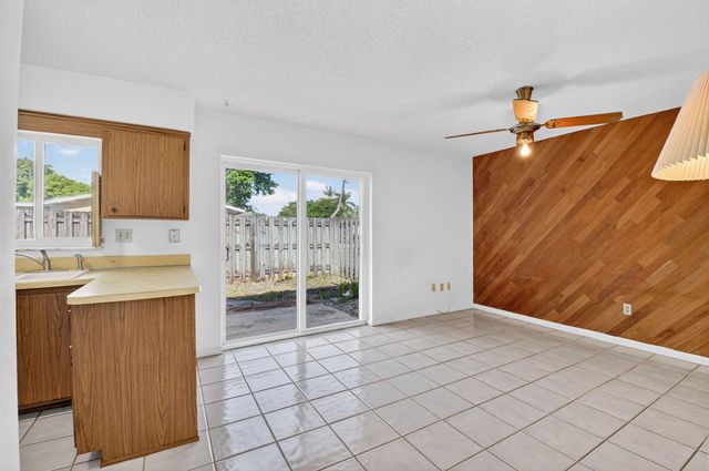 1601 NW 5th Street, Boca Raton, FL 33486