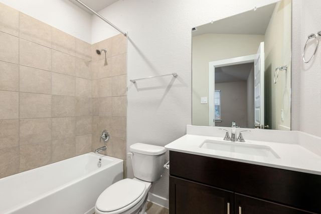 6623 Castella Drive, Rosharon, TX 77583