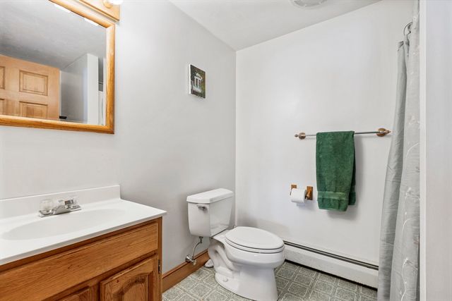 73 Ridge Rd, Foxboro, MA 02035