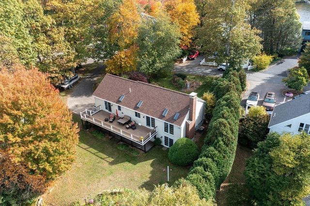 73 Ridge Rd, Foxboro, MA 02035