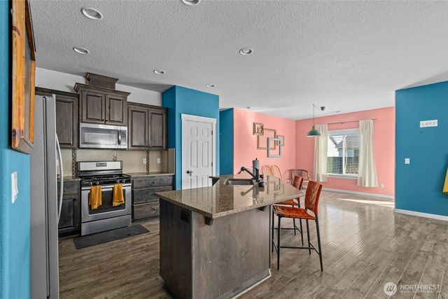 123 Zephyr Drive, Silverlake, WA 98645