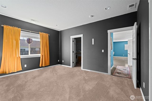 123 Zephyr Drive, Silverlake, WA 98645