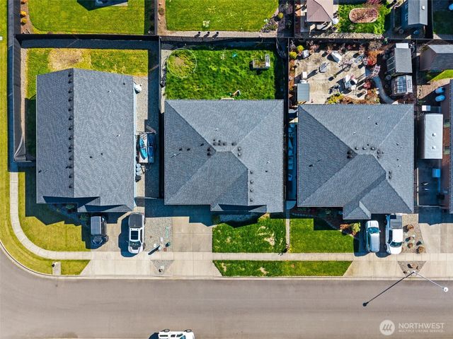 123 Zephyr Drive, Silverlake, WA 98645