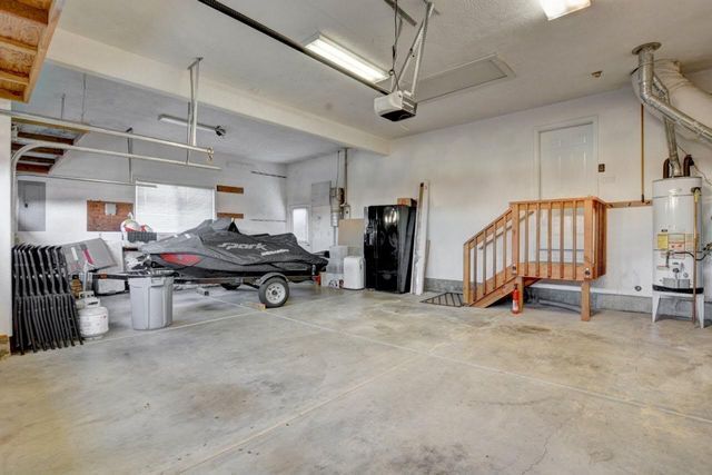 3340 Henderson Way, Medford, OR 97504