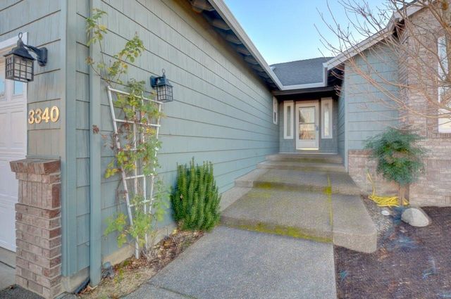3340 Henderson Way, Medford, OR 97504