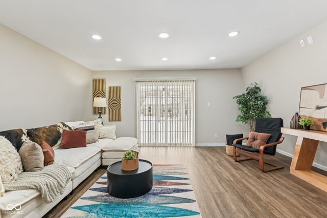 38 Homestead Drive, Sheridan, IN 46069