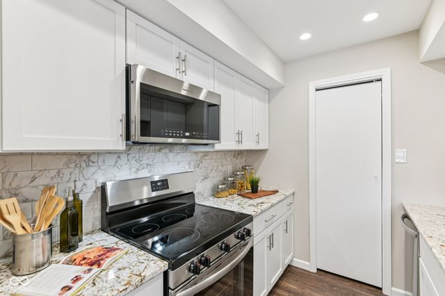 38 Homestead Drive, Sheridan, IN 46069