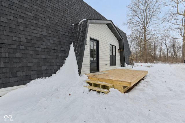 38 Homestead Drive, Sheridan, IN 46069