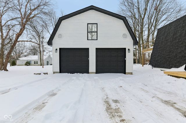 38 Homestead Drive, Sheridan, IN 46069