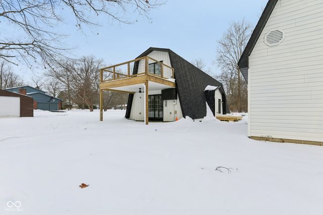 38 Homestead Drive, Sheridan, IN 46069