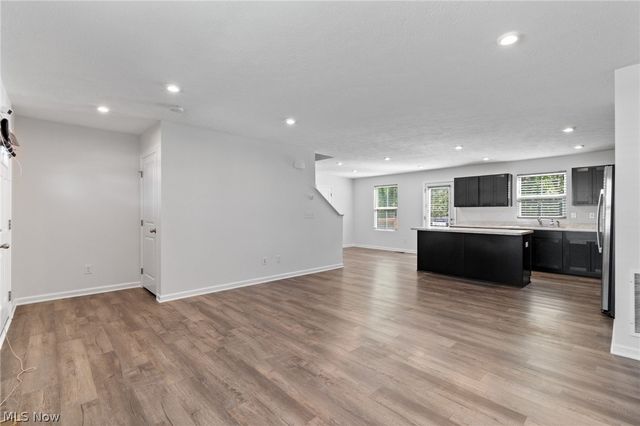 3208 Sunny Brook Drive, Akron, OH 44312