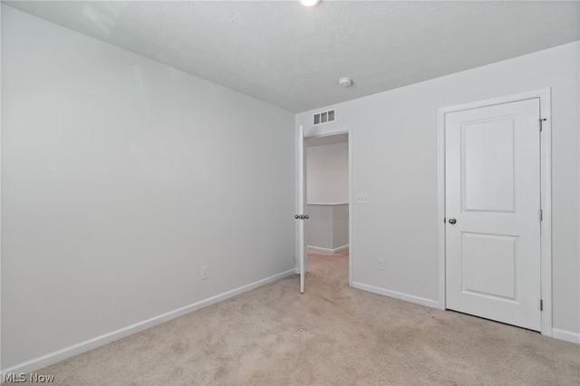 3208 Sunny Brook Drive, Akron, OH 44312