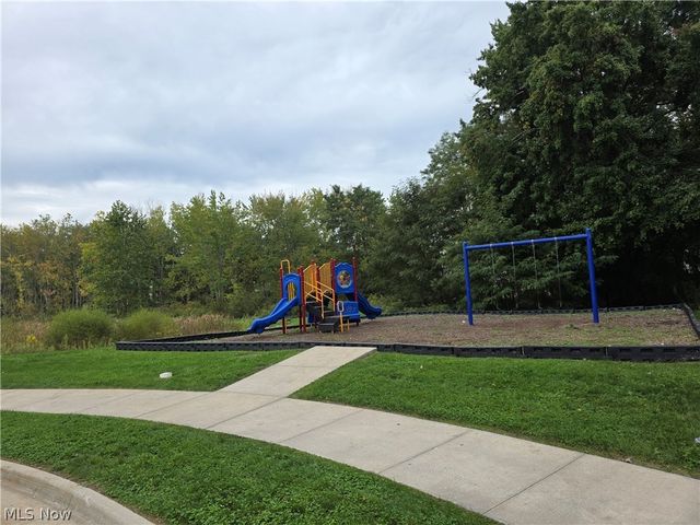 3208 Sunny Brook Drive, Akron, OH 44312