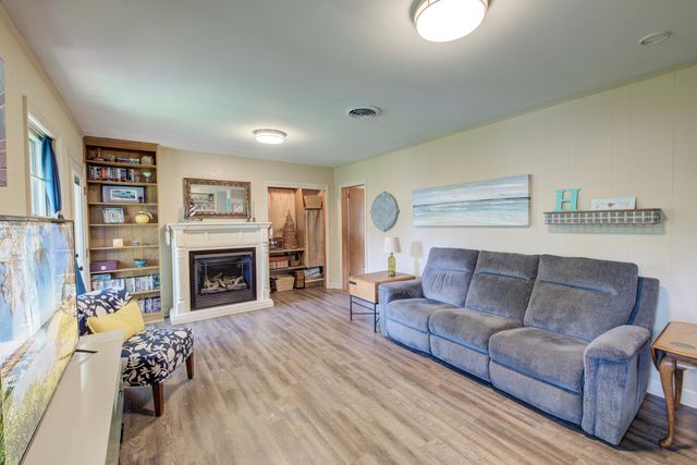 4717 Farmal Street, North Charleston, SC 29405