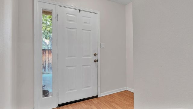 7232 Bobwhite Lane NE, Albuquerque, NM 87109