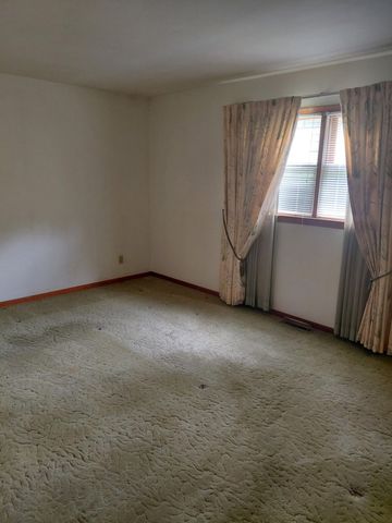 3377 Debbie Lane, Portage, IN 46368