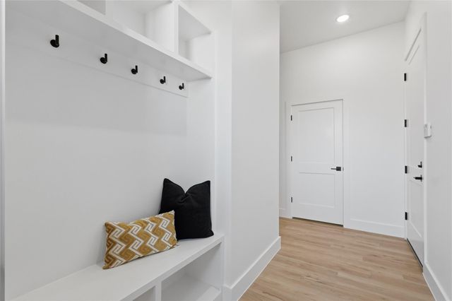 1402 Hutchins Avenue, Dallas, TX 75203