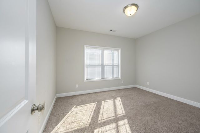 26 Vineyard Drive, Phenix City, AL 36869